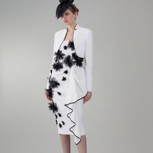 Brand New Karen Millen white bandeau dress with rose appliqué and BOLERO sz 8 US